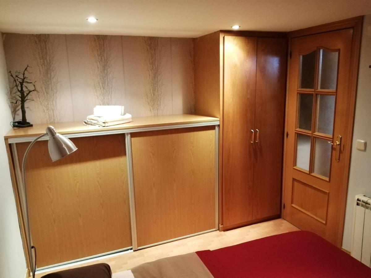 Apartamentos Deluxe Barajas Madrid Exteriér fotografie