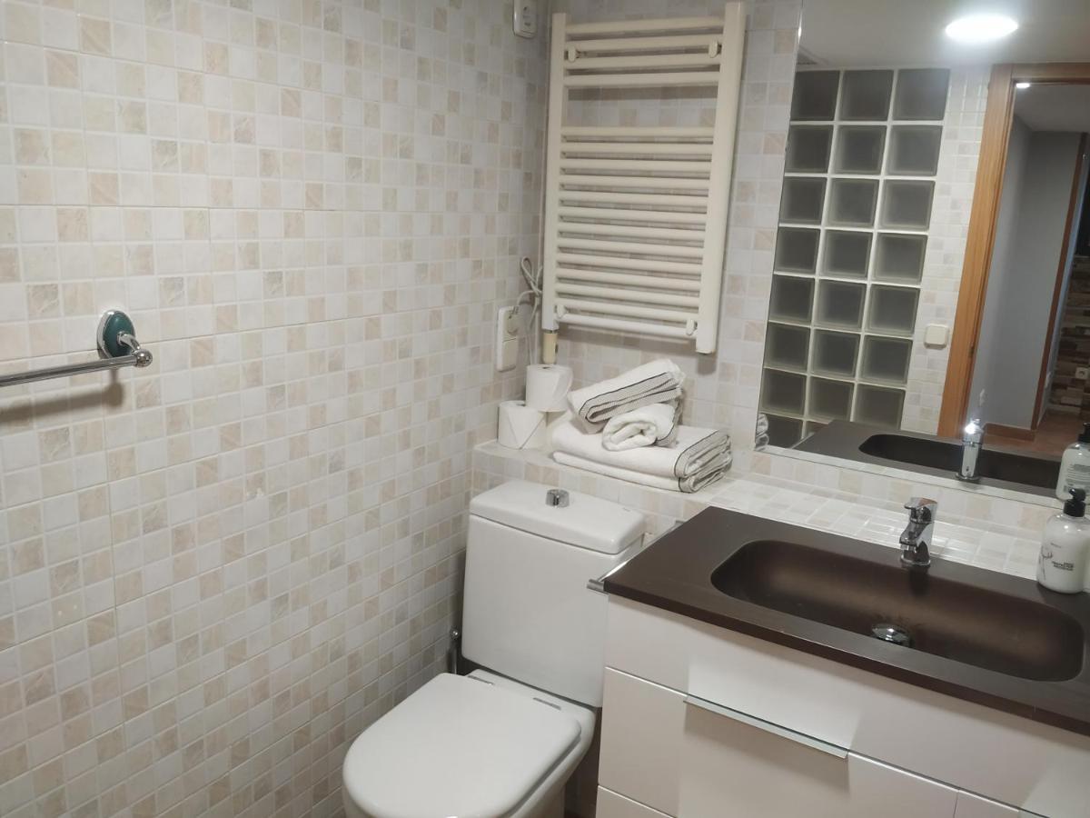 Apartamentos Deluxe Barajas Madrid Exteriér fotografie