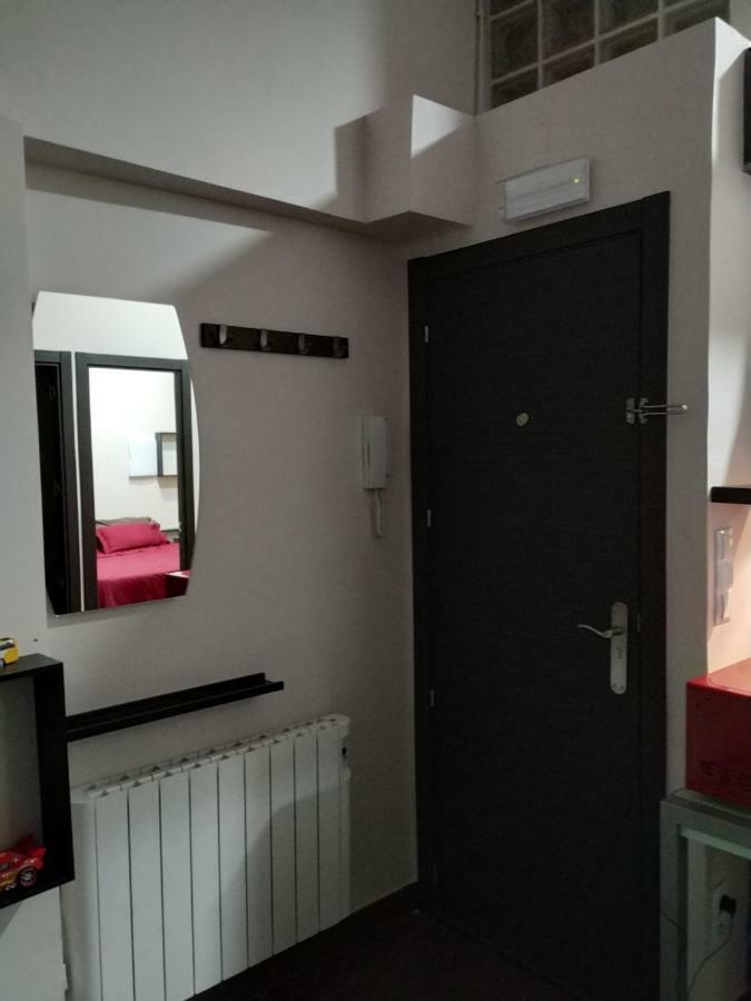 Apartamentos Deluxe Barajas Madrid Exteriér fotografie